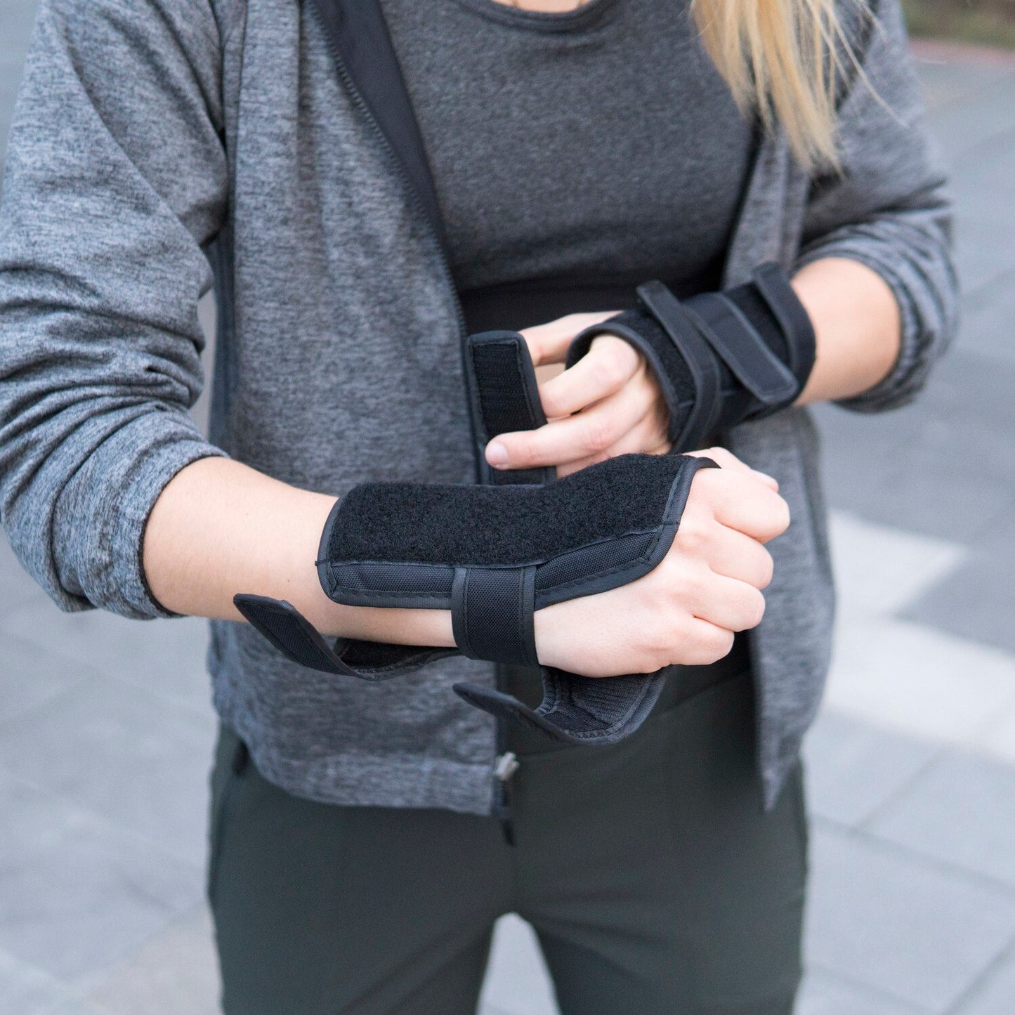 Wrist Guards | 手首用プロテクター
